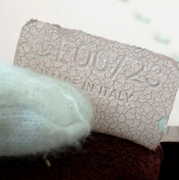 AUTHENTIC CELINE CE00/23STUDS ONE SHOULDER BAG - Picture 11 of 12